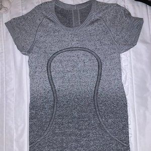lululemon Swiftly Tech Short Sleeve Crew Neck